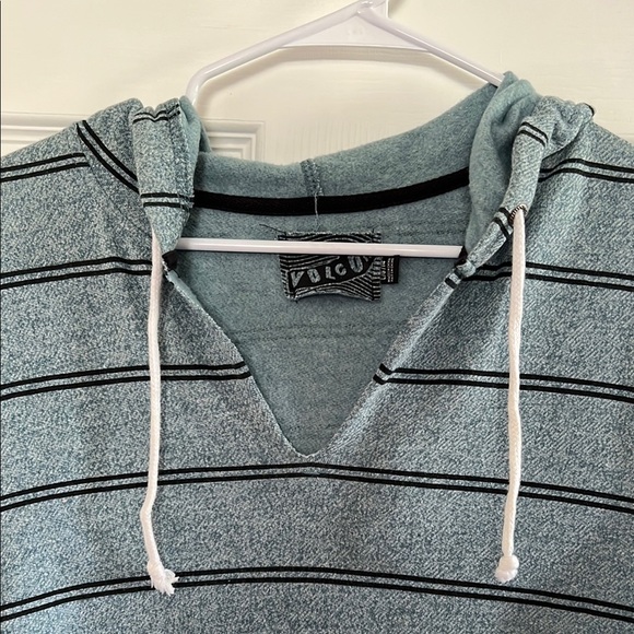 Volcom Blue Striped Hoodie - Picture 4 of 5